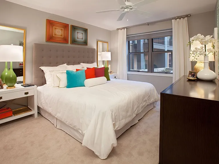 Spacious, carpeted bedroom