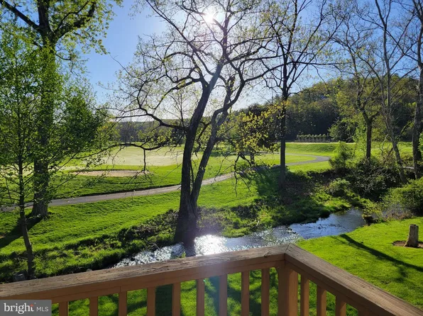 2602 Fairway Dr #606, Basye, VA 22810