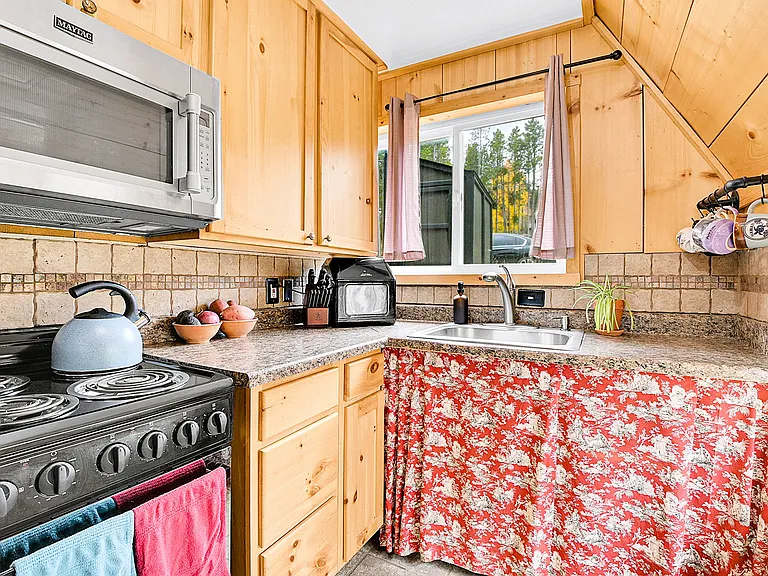 130 Deer Rd — Photo 11