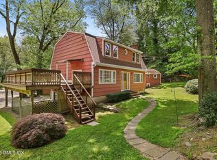 21 Ferris Dr, Old Greenwich, CT 06870