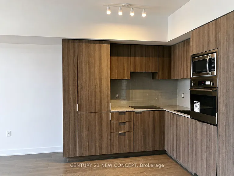 11 Wellesley St W #5306 — Photo 3