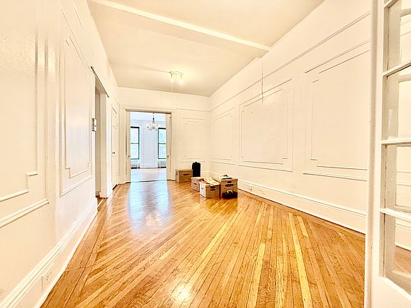 4th image of 351 7th Ave #2