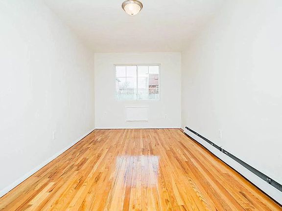 2nd image of 319 Winthrop St #4