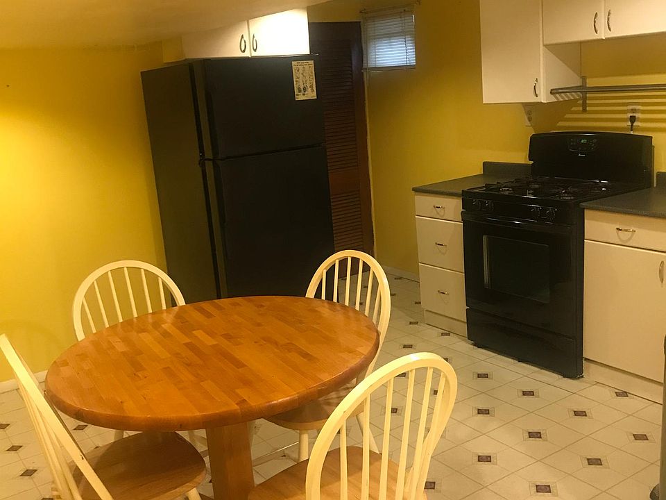 Spacious Kitchen