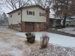 4113 Faredale Ln, Saint Charles, MO