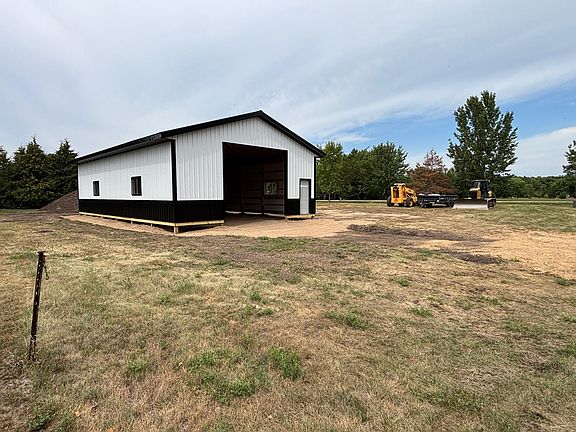 5th image of 4862 River Pl NE