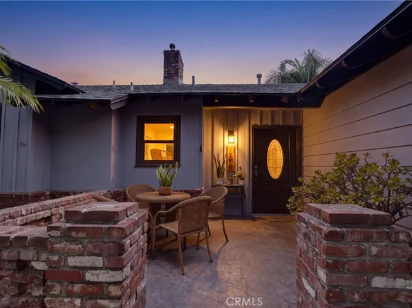 1812 W Riverside Dr, Burbank, CA 91506