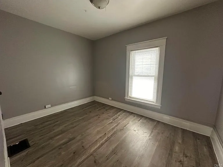 428 S Meadow St — Photo 13