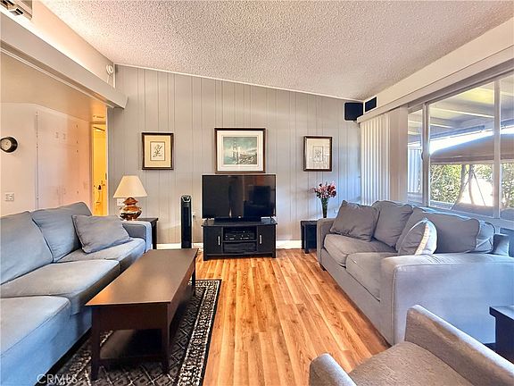 4th image of 13081 Oak Hills Dr APT 223J