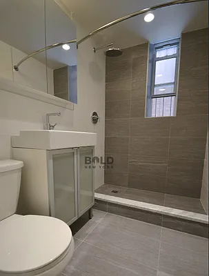Rented by Bold New York | media 14