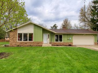 W1228 Trumpet Rd, Pell Lake, WI 53128