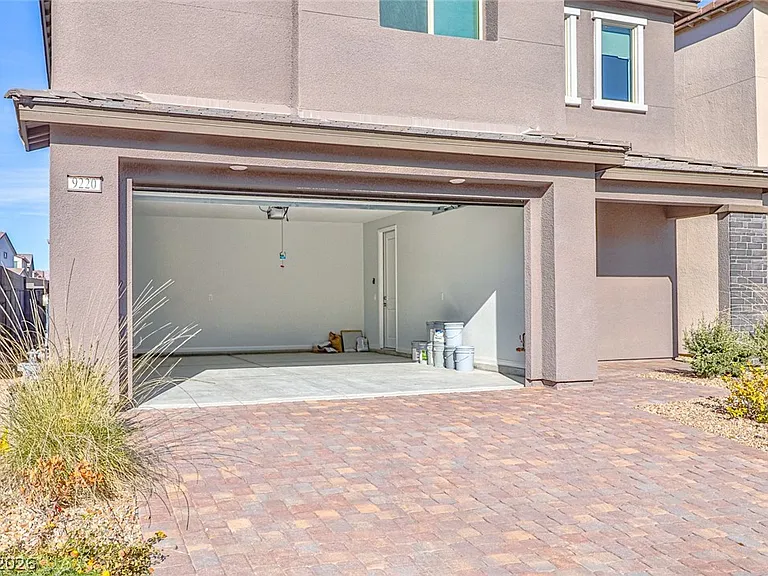9220 Far Side Ave — Photo 61