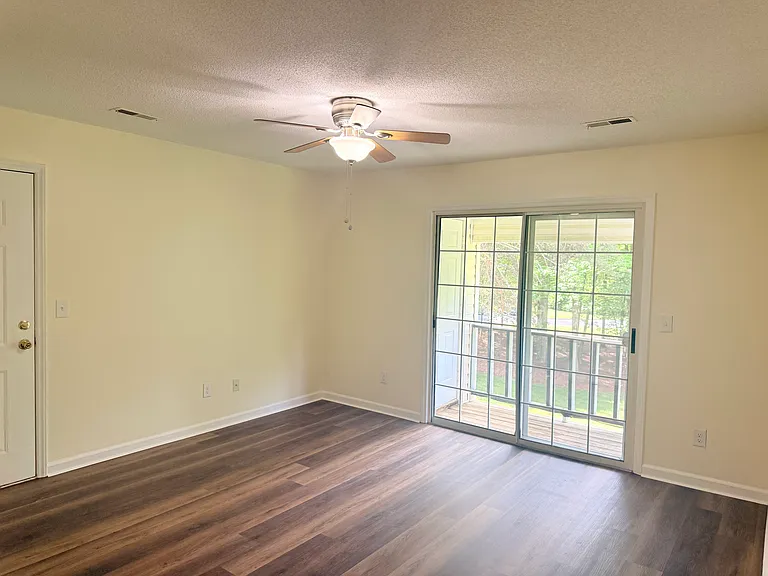 5611 Hornaday Rd #O — Photo 10