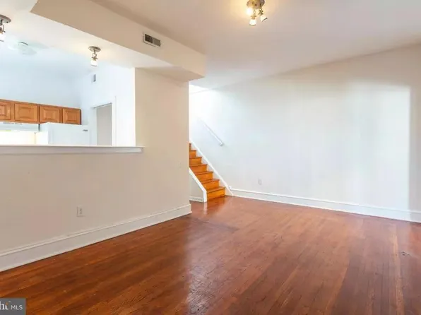 2024 Race St #3, Philadelphia, PA 19103
