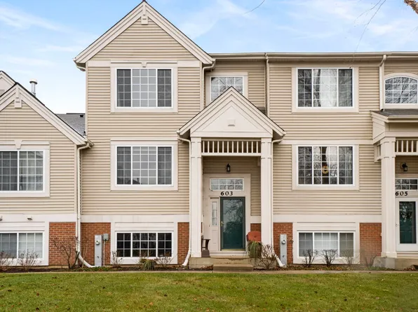 603 Cary Woods Cir, Cary, IL 60013