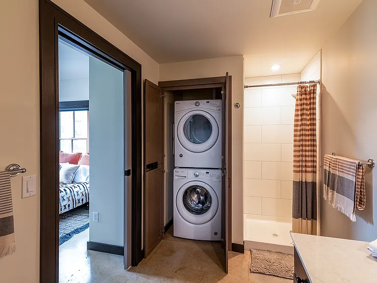 Almr Apartments — Photo 8