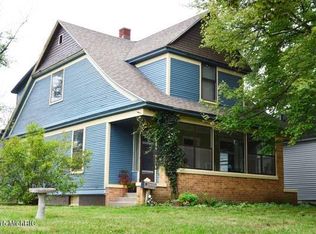 106 W 29th St, Holland, MI 49423