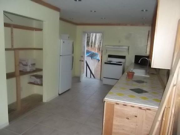 2nd image of 1255 Leuthold Dr