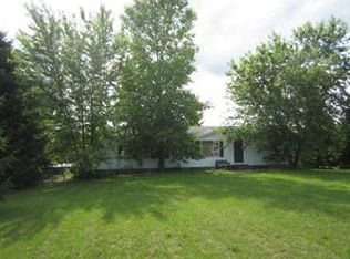 5586 Hamilton Rd, Peck, MI 48466