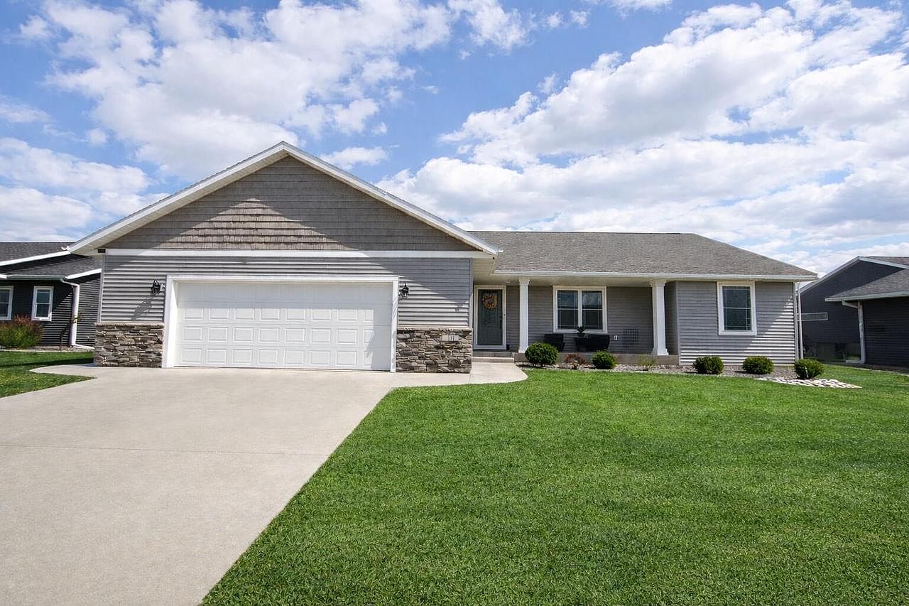 3141 Christenson LANE, Onalaska, WI 54650 | Zillow