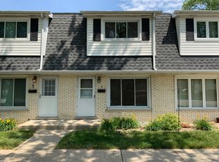 7 E 51st St, La Grange, IL 60525