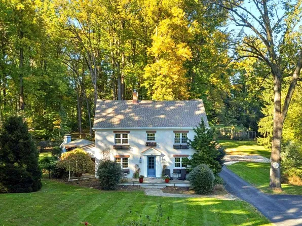 219 Marlboro Rd, Kennett Square, PA 19348