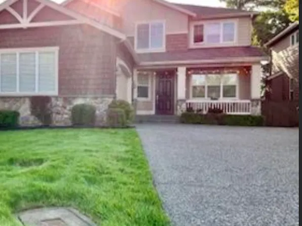 35901 SE Kaleetan Loop, Snoqualmie, WA 98065