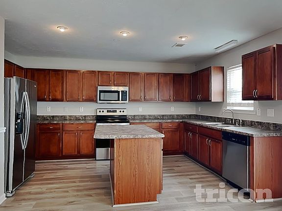 5th image of 1289 Avington Glen Dr