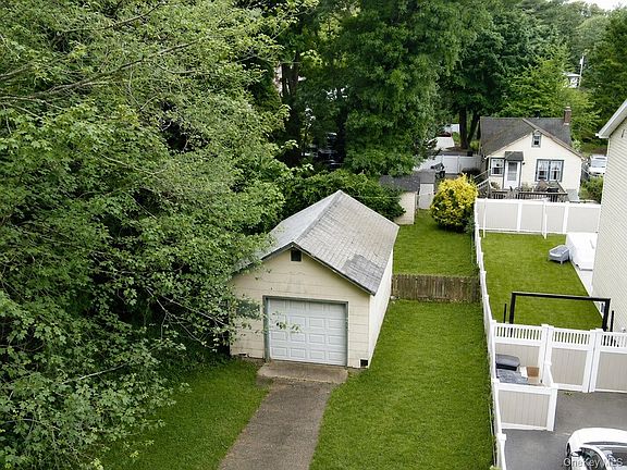 5th image of 15 Kew Drive