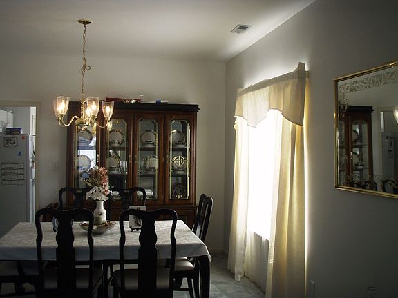 "Dining Room"
