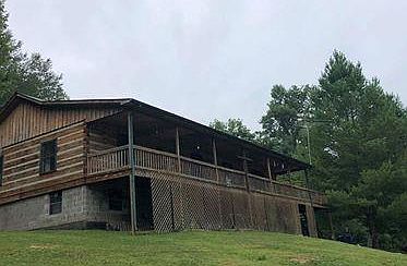 1st image of 429 Richardson Hollow Ln