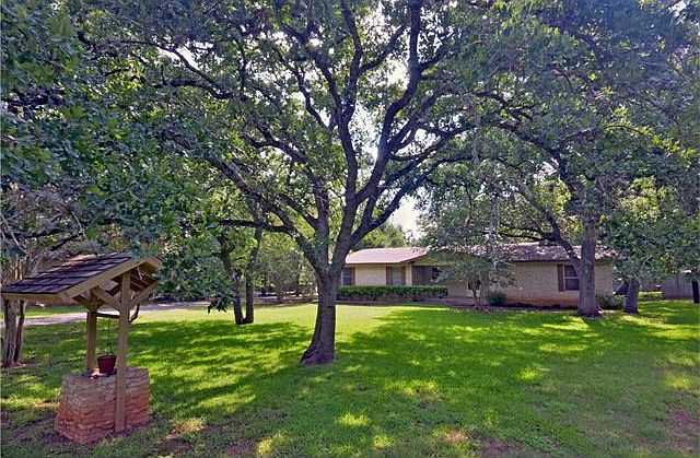 1st image of 909 Dove Dr