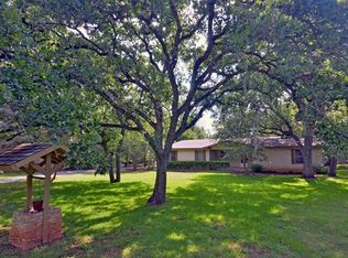 909 Dove Dr, Manchaca, TX 78652