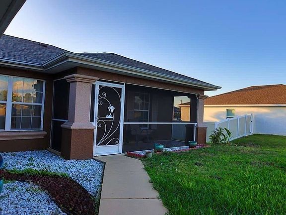 2nd image of 3810 Garden Blvd