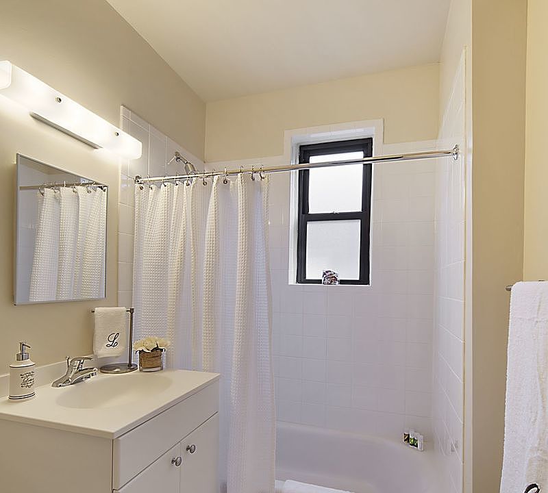 2nd image of 12330 83rd Ave APT 3E