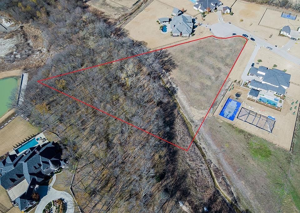 1st image of 955 Bentwater Dr Lot 15R