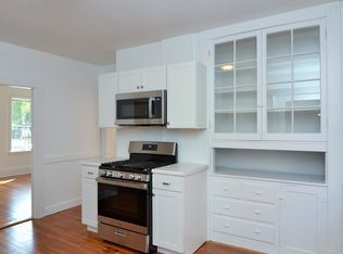 29 Bow St #1, Beverly, MA 01915