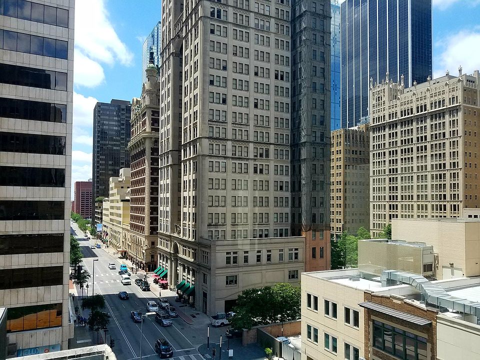 Great Views overlooking Commerce 