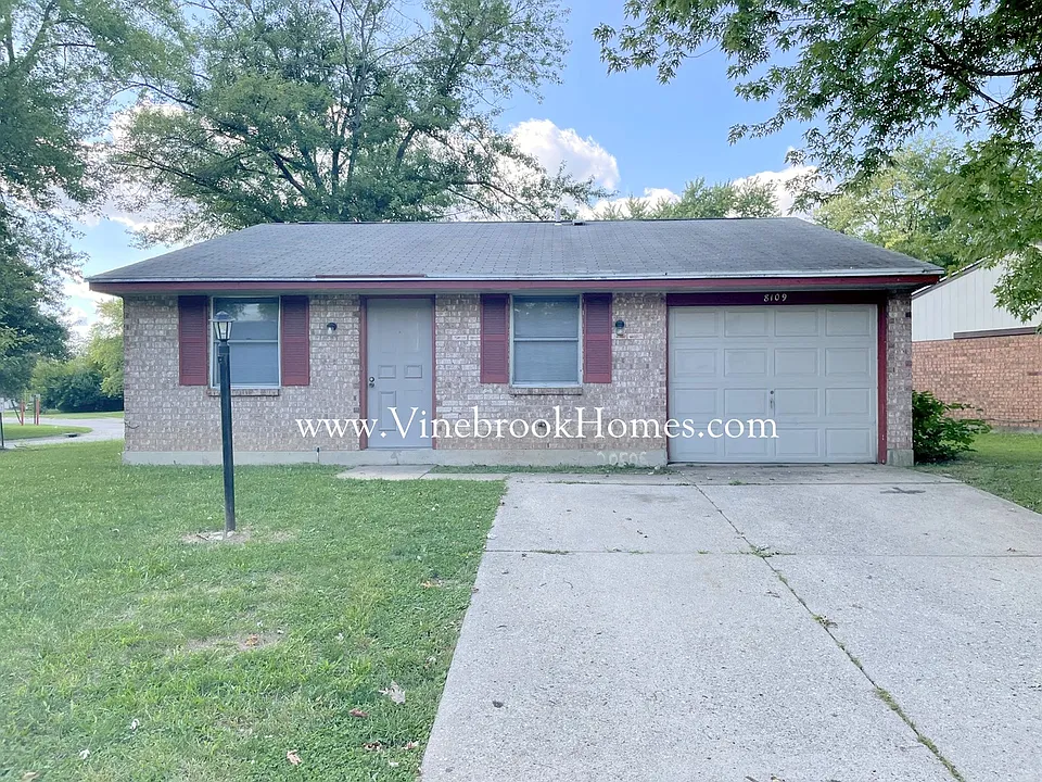 8109 Mount Charles Dr