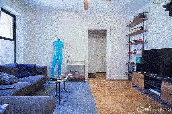 Rented by City Connections Realty | media 9