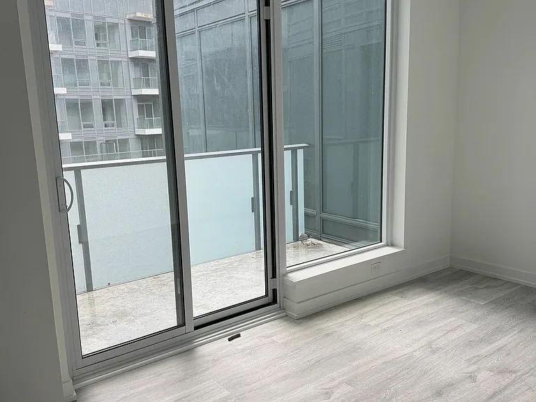 8 Olympic Garden Dr #S606 — Photo 2