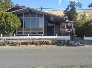 140 E 2nd St, Arlington, OR 97812