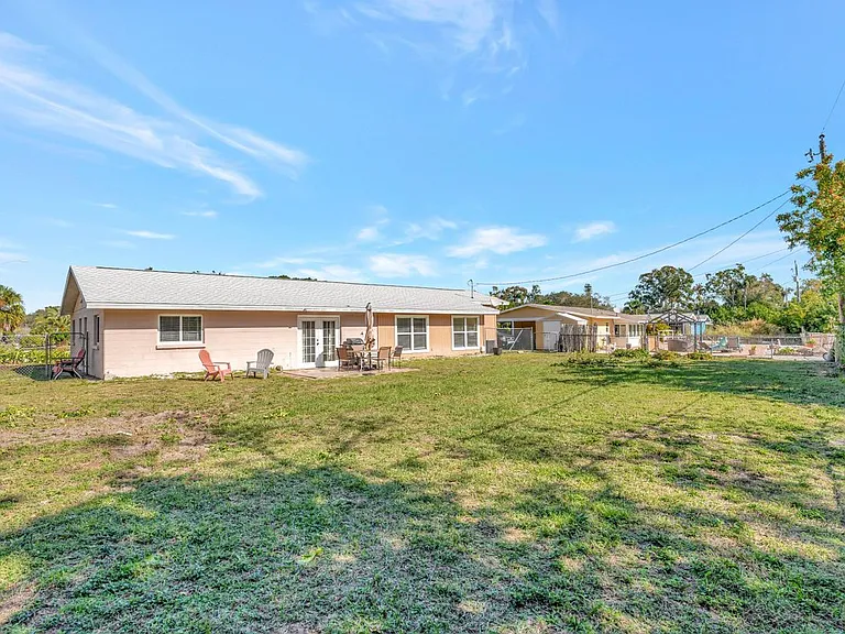2916 Woodcrest Dr — Photo 29