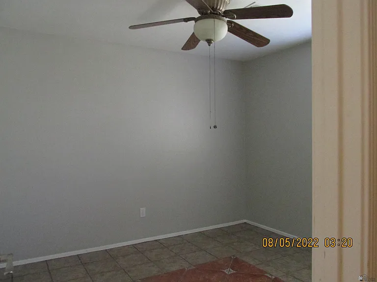 1874 S 37th Ave — Photo 18