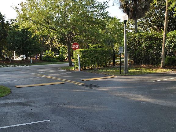 4th image of 2920 Deer Creek Country Club Blvd #2920