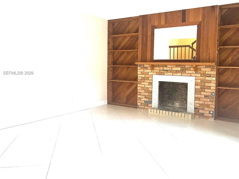 246 Woodland Rd #246 — Photo 4