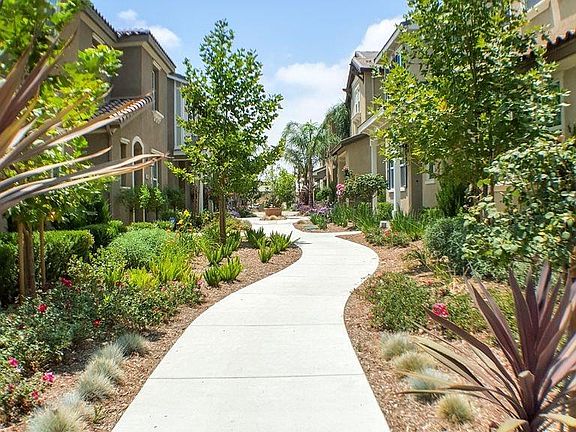Walk way