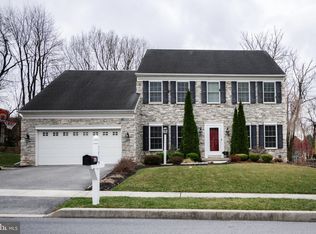 2416 Raleigh Rd, Hummelstown, PA 17036