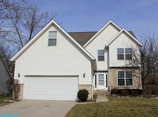 5281 Finch Ln, Galena, OH 43021