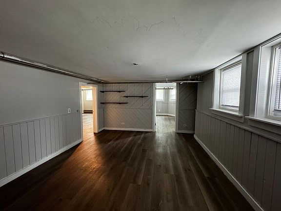 5th image of 3304 W Catalpa Ave Unit 1